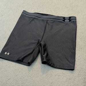 NWOT Under Armour heatgear Compression Short Large